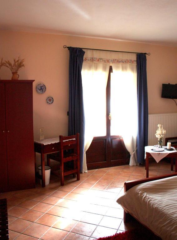Monopati E6 Hotell Volakas Rum bild